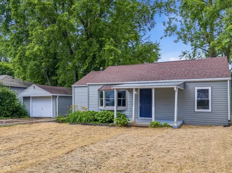 815 W Vinyard Street Anderson IN 46011