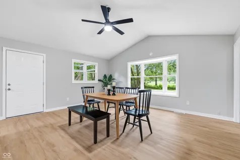 815 W Vinyard Street Anderson IN 46011