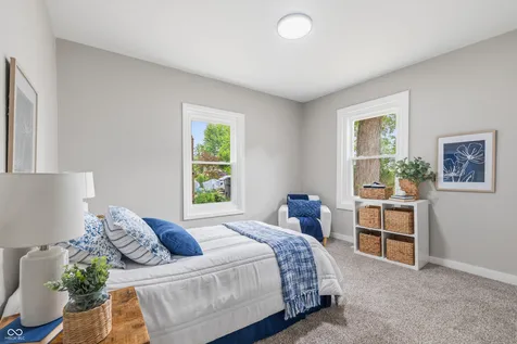 815 W Vinyard Street Anderson IN 46011