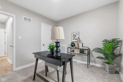 815 W Vinyard Street Anderson IN 46011
