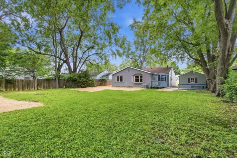 815 W Vinyard Street Anderson IN 46011