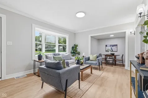 815 W Vinyard Street Anderson IN 46011