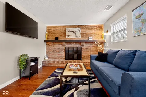 8205 Castleton Boulevard Indianapolis IN 46256