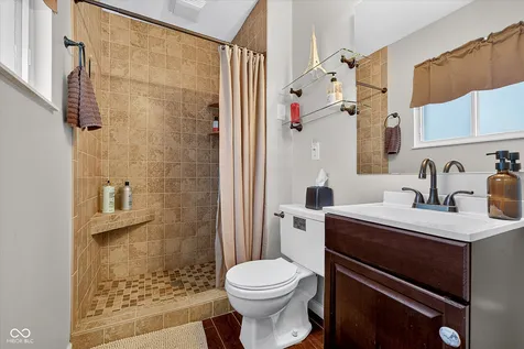 8205 Castleton Boulevard Indianapolis IN 46256
