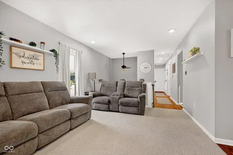 8205 Castleton Boulevard Indianapolis IN 46256
