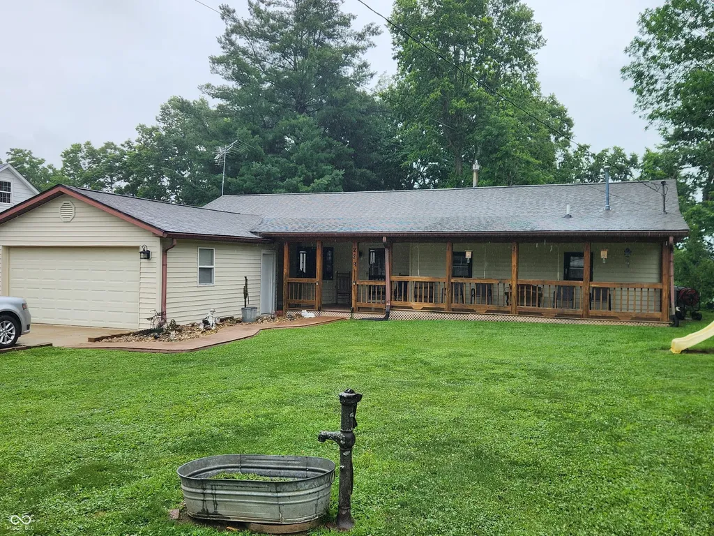 229 East Morgantown IN 46160