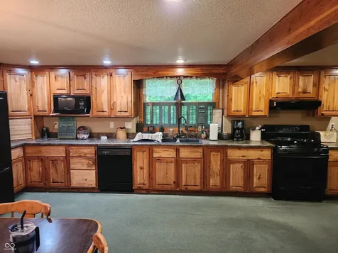 229 East Morgantown IN 46160