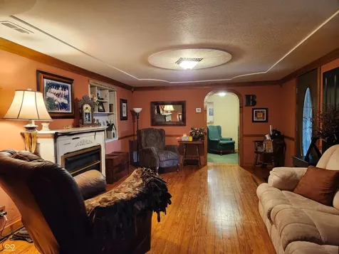229 East Morgantown IN 46160