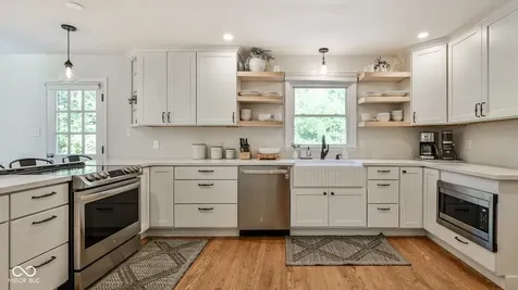5422 Mann Road Indianapolis IN 46221