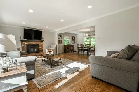 5422 Mann Road Indianapolis IN 46221