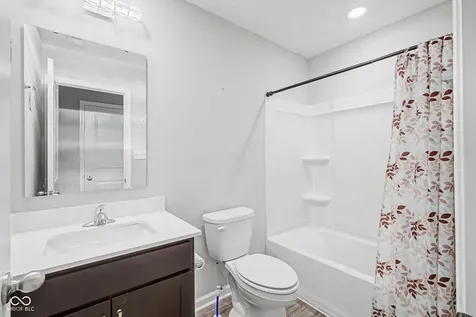 379 Oakswept Way Greenfield IN 46140
