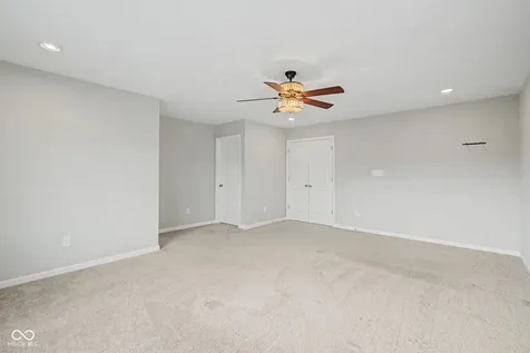 379 Oakswept Way Greenfield IN 46140