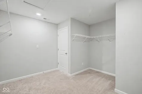 379 Oakswept Way Greenfield IN 46140