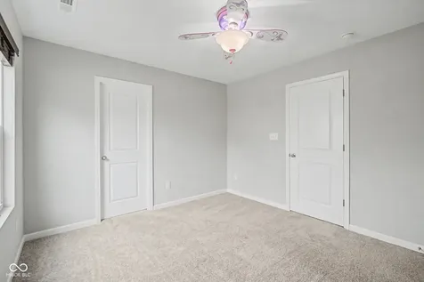 379 Oakswept Way Greenfield IN 46140