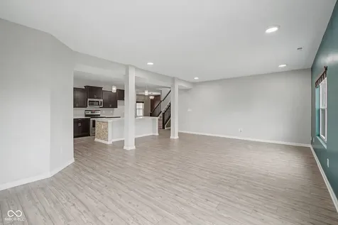 379 Oakswept Way Greenfield IN 46140