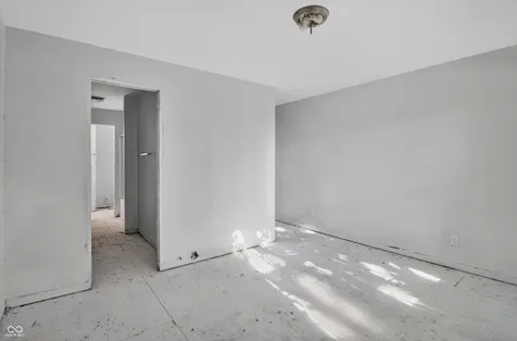 4926 Pembridge Drive Indianapolis IN 46254