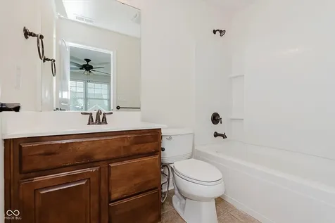 10264 Normandy Way Fishers IN 46040