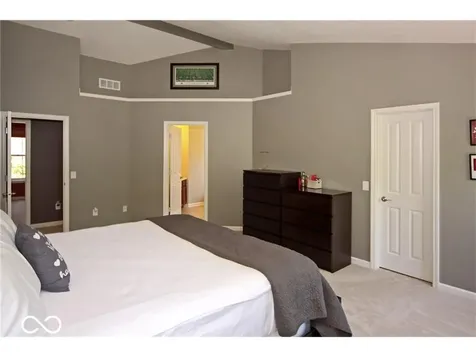13628 Stanford Drive Carmel IN 46074
