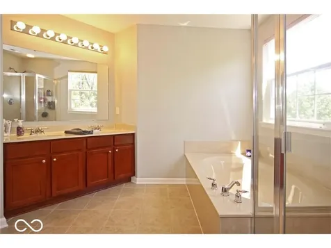 13628 Stanford Drive Carmel IN 46074