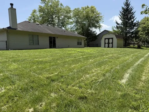 6438 Thistle Bend Avon IN 46123