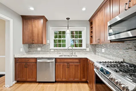 6916 N Park Avenue Indianapolis IN 46220