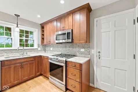 6916 N Park Avenue Indianapolis IN 46220