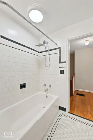 6916 N Park Avenue Indianapolis IN 46220