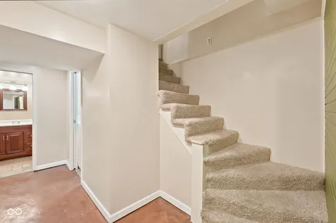 6916 N Park Avenue Indianapolis IN 46220