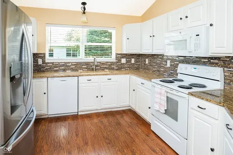 6471 E Edna Mills Camby IN 46113