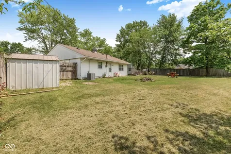 1803 W Fairlawn Way Anderson IN 46011