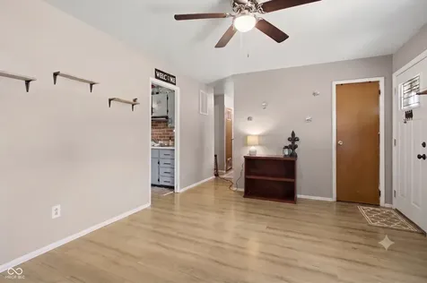 1803 W Fairlawn Way Anderson IN 46011