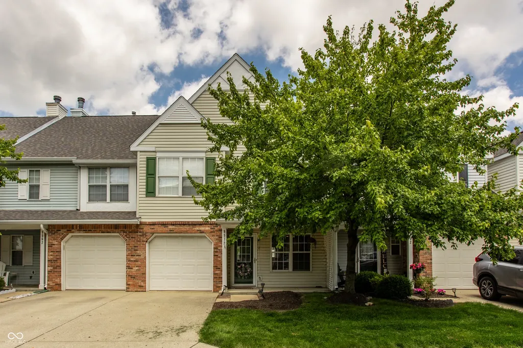 9572 Chalmers Street Fishers IN 46038
