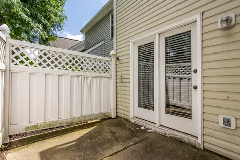 9572 Chalmers Street Fishers IN 46038