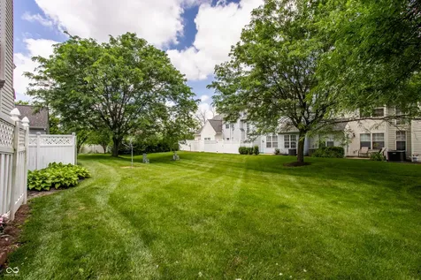 9572 Chalmers Street Fishers IN 46038