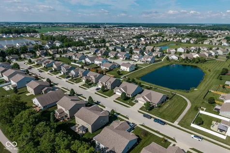18162 Pennsy Way Westfield IN 46074
