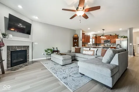 18162 Pennsy Way Westfield IN 46074