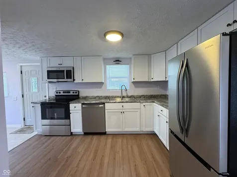 745 Sparrow Avenue Indianapolis IN 46227