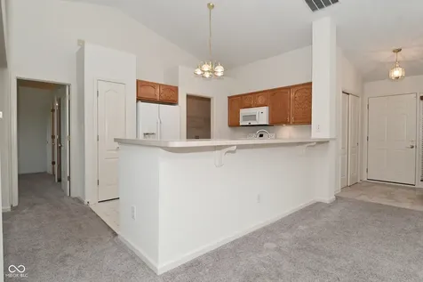 10721 Oriole Court Indianapolis IN 46231