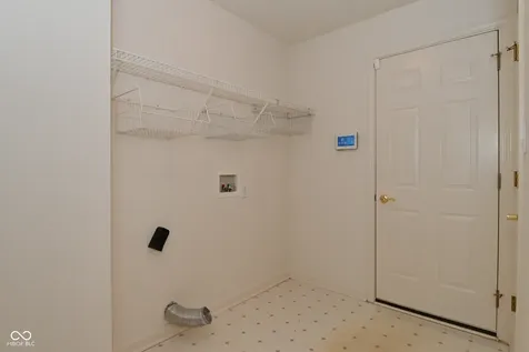 10721 Oriole Court Indianapolis IN 46231