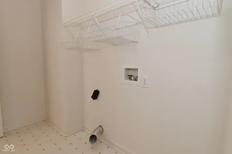 10721 Oriole Court Indianapolis IN 46231