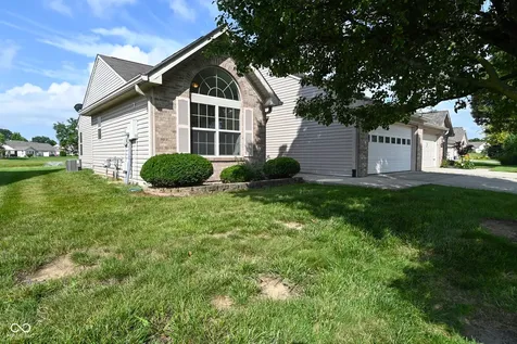 10721 Oriole Court Indianapolis IN 46231