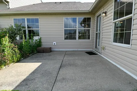 10721 Oriole Court Indianapolis IN 46231