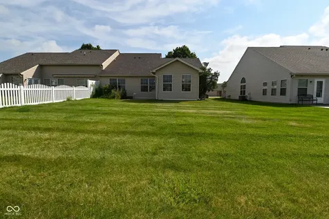10721 Oriole Court Indianapolis IN 46231