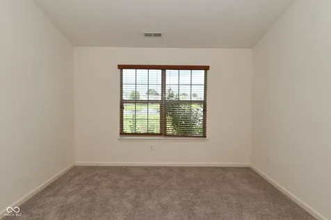 10721 Oriole Court Indianapolis IN 46231