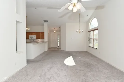 10721 Oriole Court Indianapolis IN 46231