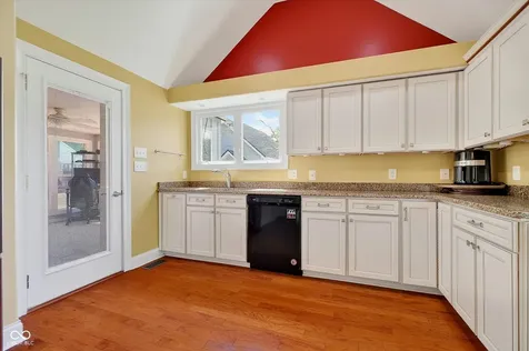 104 Walnut Street Indianapolis IN 46227