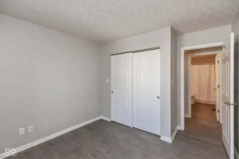 9526 Bay Vista E Drive Indianapolis IN 46250