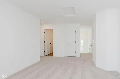 16043 Meadow Frost Court Fishers IN 46037