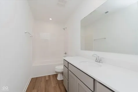 16043 Meadow Frost Court Fishers IN 46037