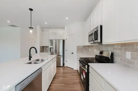 16043 Meadow Frost Court Fishers IN 46037